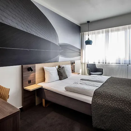 Western Airport Hotel København
