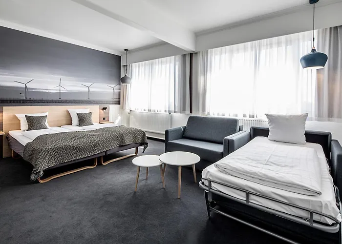 Western Airport Hotel