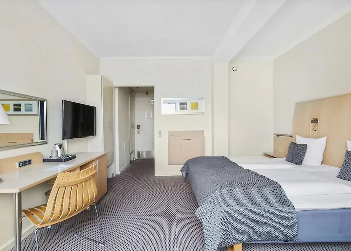 Western Airport Hotel