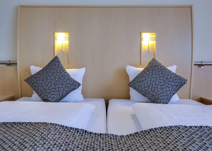 Hotel Western Airport