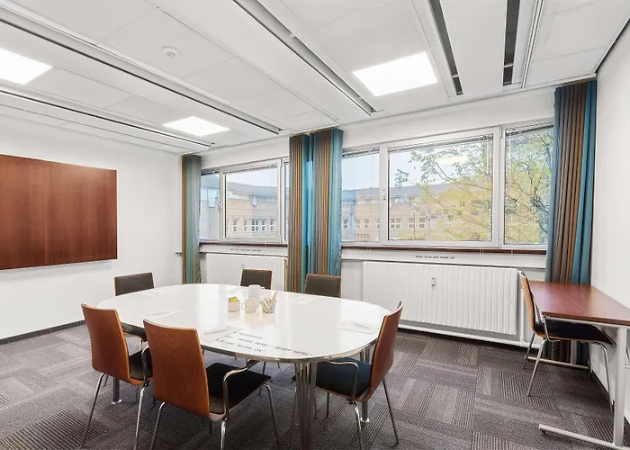 Western Airport Hotel 3*