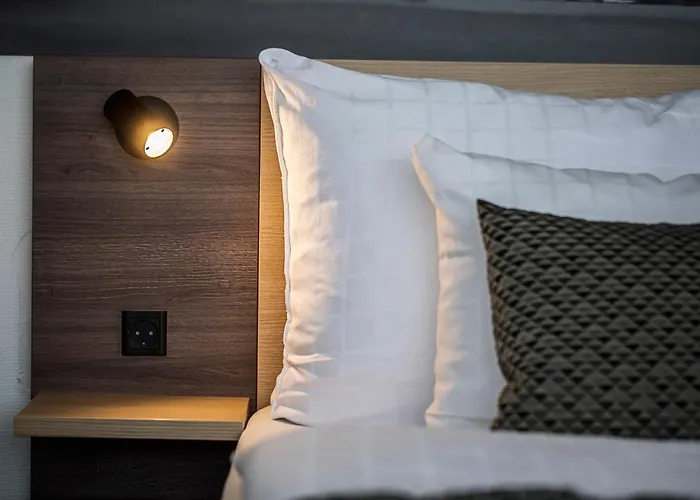 Western Airport Hotel 3*